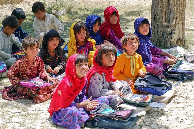 Afghan school children