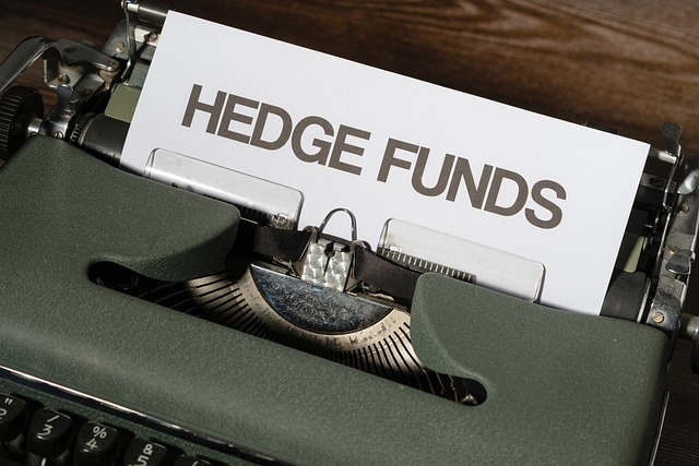Hedge Funds Bot