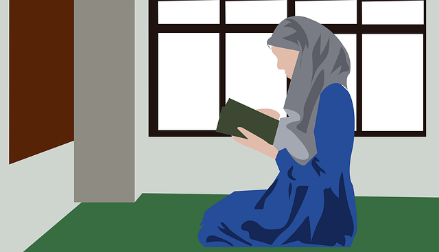 Islamic woman praying for peace