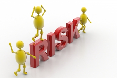 Insurance risk determined by insurance underwriters